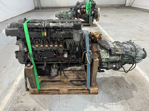 DAF MOTOR EN VERSNELLINGSBAK / MOTEUR ET BO&Icirc;TE DAF CF75 340 EURO 5