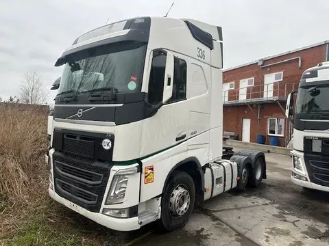 Volvo FH 460 Globetrotter / VEB / 6x2