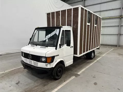 Mercedes-Benz 410 D