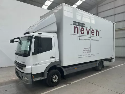 Mercedes-Benz Atego 1224 MEUBELWAGEN /CAMION DE MEUBLES / 262250 km