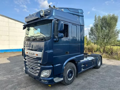 DAF XF 106.460 Spacecab / PTO / ADR