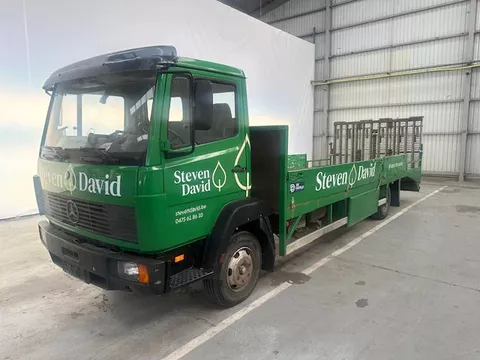 Mercedes-Benz 1114 BLATT /BLATT - LAMMES/LAMMES