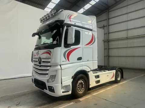 Mercedes-Benz Actros 1845 GIGA SPACE - RETARDER