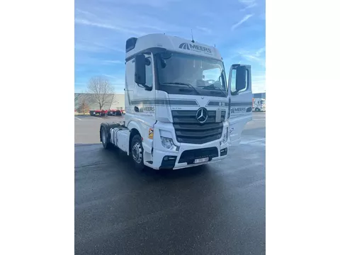 Mercedes-Benz Actros 1843