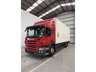 Scania P P230